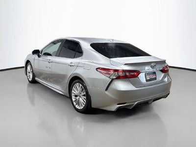 2019 Toyota Camry SE W/ MOONROOF