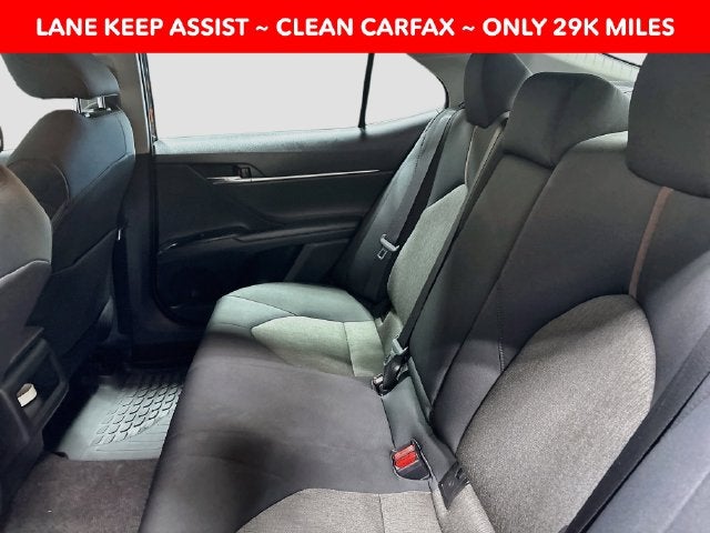 2019 Toyota Camry LE W/ CLEAN CARFAX