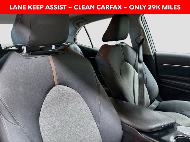 2019 Toyota Camry LE W/ CLEAN CARFAX
