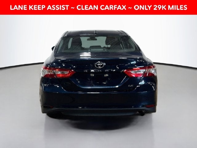 2019 Toyota Camry LE W/ CLEAN CARFAX