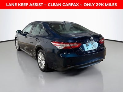 2019 Toyota Camry LE W/ CLEAN CARFAX