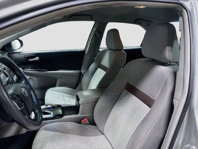 2013 Toyota Camry LE CLEAN CARFAX!