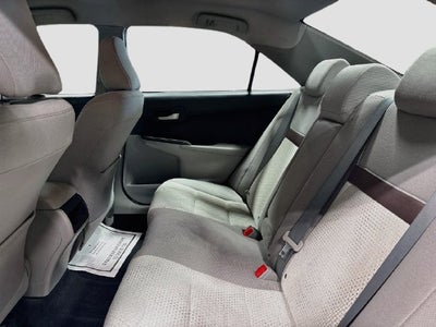 2013 Toyota Camry LE CLEAN CARFAX!