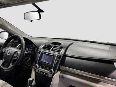 2013 Toyota Camry LE CLEAN CARFAX!