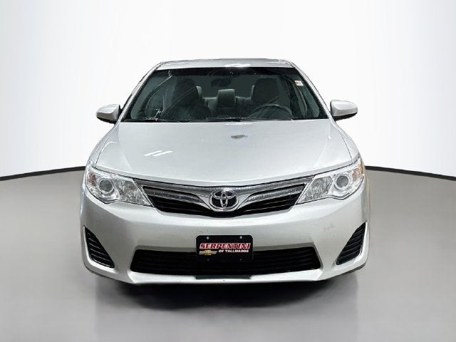 2013 Toyota Camry LE CLEAN CARFAX!