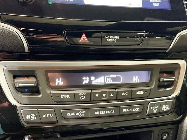 2021 Honda Passport Elite W/ MOONROOF
