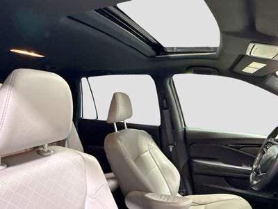 2021 Honda Passport Elite W/ MOONROOF
