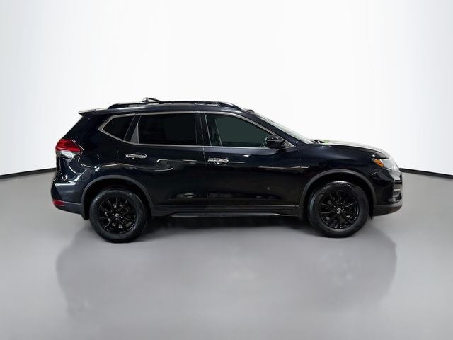 2017 Nissan Rogue SV AWD