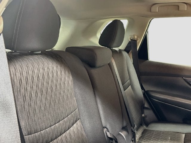 2017 Nissan Rogue SV W/ PANORAMIC SUNROOF