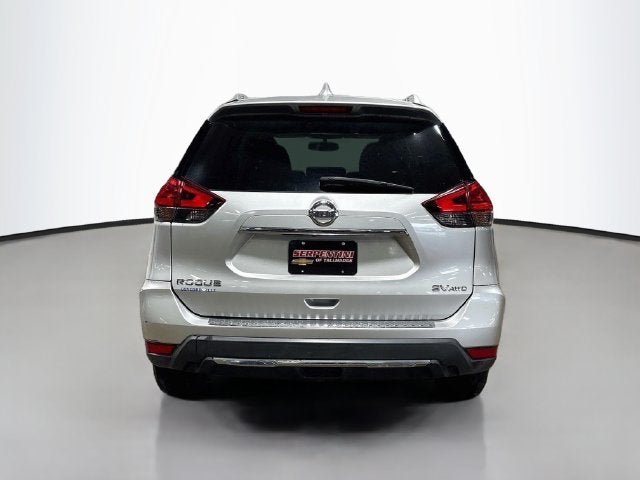 2017 Nissan Rogue SV W/ PANORAMIC SUNROOF