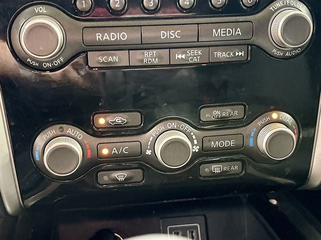 2018 Nissan Pathfinder SV 1 OWNER!