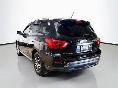 2018 Nissan Pathfinder SV 1 OWNER!