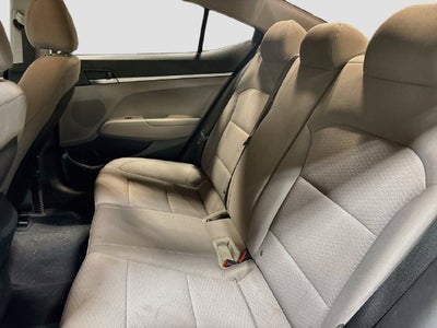 2019 Hyundai Elantra SE W/ BACKUP CAM