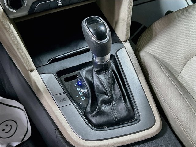 2017 Hyundai Elantra SE 64K MILES!
