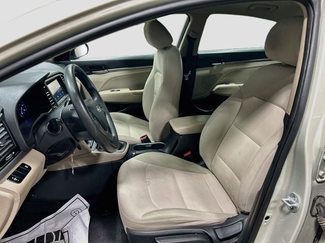 2017 Hyundai Elantra SE 64K MILES!