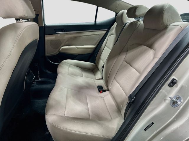 2017 Hyundai Elantra SE 64K MILES!