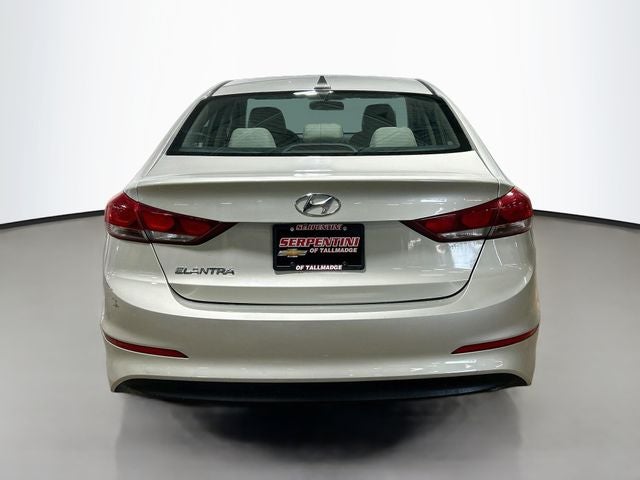 2017 Hyundai Elantra SE 64K MILES!