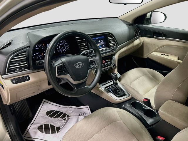 2017 Hyundai Elantra SE 64K MILES!