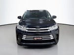 2017 Toyota Highlander XLE W/ SUNROOF
