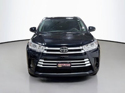 2017 Toyota Highlander XLE W/ SUNROOF
