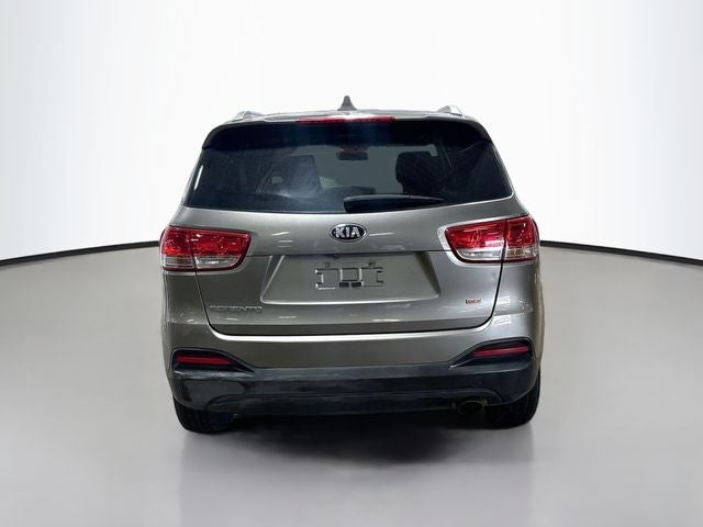 2016 Kia Sorento LX CLEAN CARFAX!