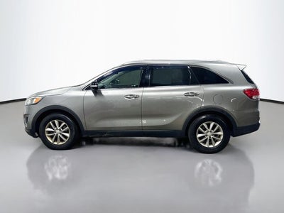2016 Kia Sorento LX CLEAN CARFAX!