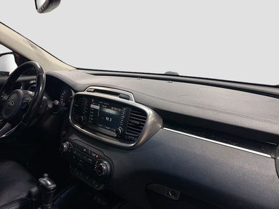 2016 Kia Sorento SX CLEAN CARFAX!