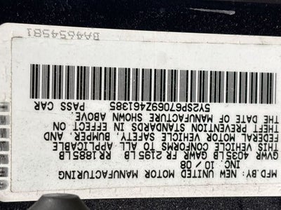 2009 Pontiac Vibe Base
