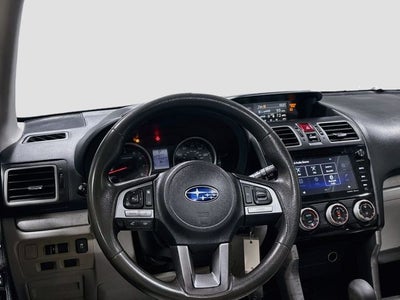 2017 Subaru Forester 2.5i Premium CLEAN CARFAX!
