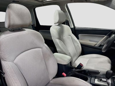 2017 Subaru Forester 2.5i Premium CLEAN CARFAX!