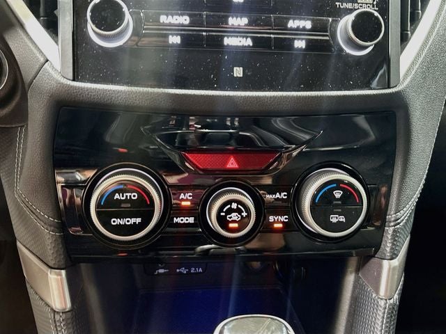 2019 Subaru Forester Limited W/ HTD SEATS + NAV!