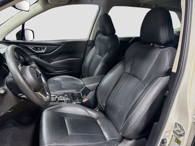 2019 Subaru Forester Limited W/ HTD SEATS + NAV!