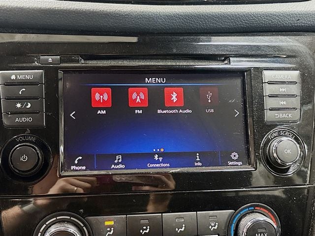 2020 Nissan Rogue Sport S W/ BLIND SPOT ALERT