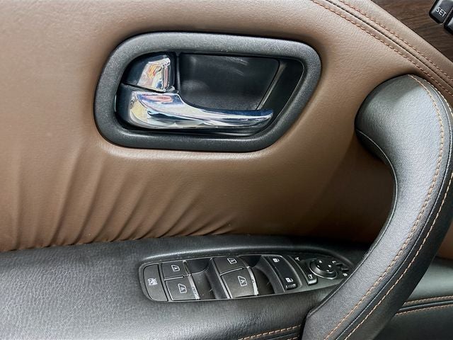 2020 Nissan Armada Platinum W/ MOONROOF + NAV