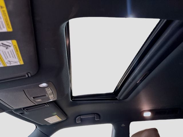 2020 Nissan Armada Platinum W/ MOONROOF + NAV