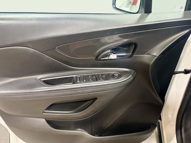 2018 Buick Encore Essence W/ SUNROOF