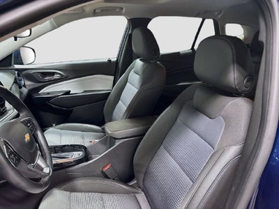 2024 Chevrolet Trax LT CLEAN CARFAX!