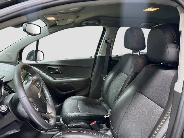2021 Chevrolet Trax LT 1 OWNER + AWD!