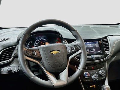 2021 Chevrolet Trax LT 1 OWNER + AWD!