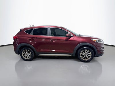 2017 Hyundai Tucson SE 1 OWNER CLEAN CARFAX!