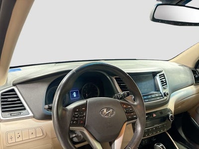 2017 Hyundai Tucson SE Plus AWD!