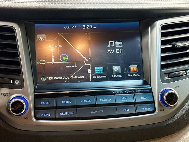 2017 Hyundai Tucson SE Plus AWD!