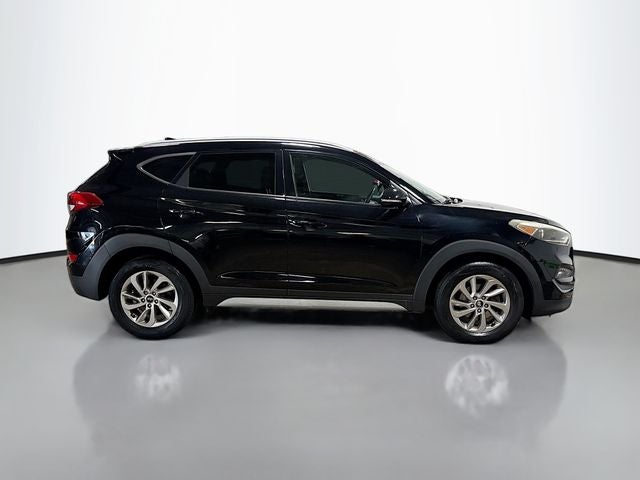 2017 Hyundai Tucson SE Plus AWD!