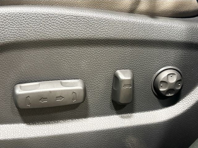 2018 Hyundai Santa Fe SE Ultimate W/ MOONROOF