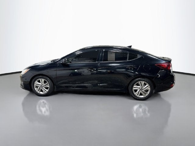 2020 Hyundai Elantra SEL W/ BLIND SPOT ALERT