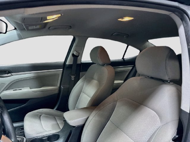 2020 Hyundai Elantra SEL W/ BLIND SPOT ALERT