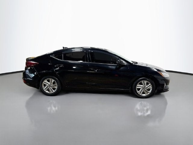 2020 Hyundai Elantra SEL W/ BLIND SPOT ALERT