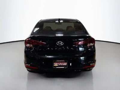 2020 Hyundai Elantra SEL W/ BLIND SPOT ALERT