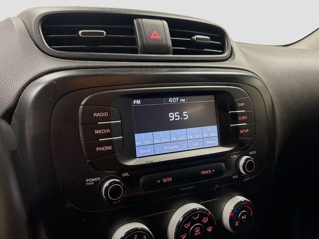 2019 Kia Soul Base W/ BACKUP CAMERA