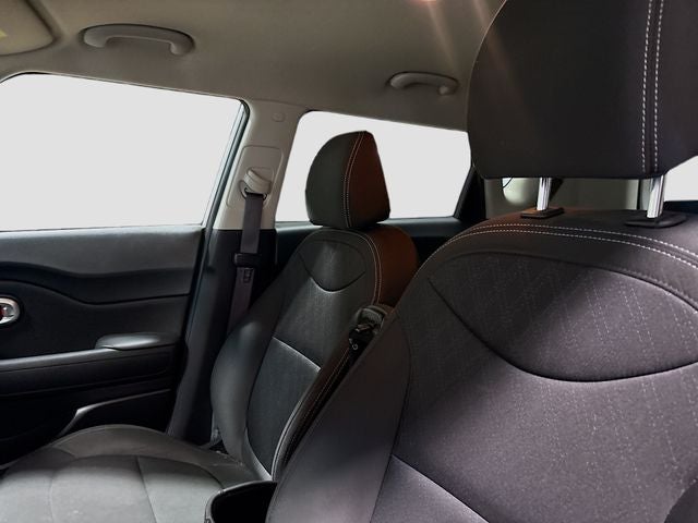 2019 Kia Soul Base W/ BACKUP CAMERA